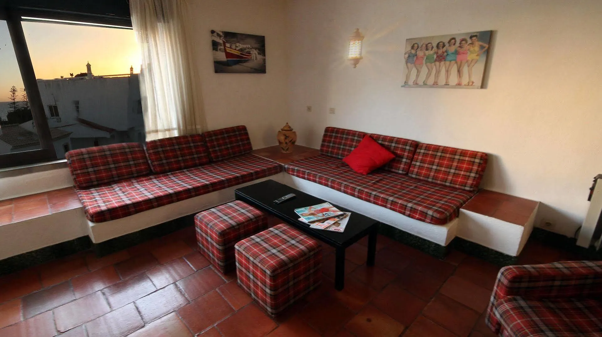 Apartamentos Azul Mar Albufeira Aparthotel